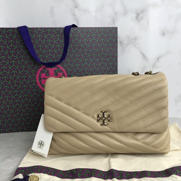 NWT Tory Burch Kira Chevron Large Convertible Should bag in light beg - Picture 1 of 13